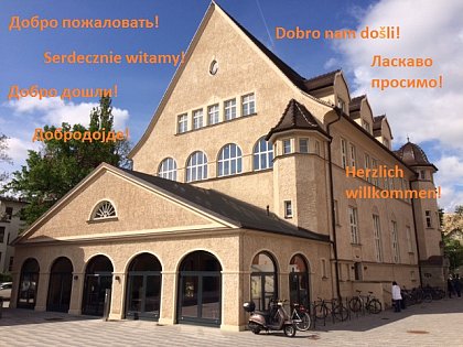 Das Bild zeigt das Haus in der Adam-Kukhoff-Str. 35 mit dem Sitz des Seminars für Slavistik im 3.OG